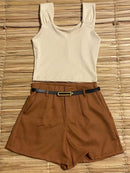 kit  Feminino 4 itens: 2 Croppeds Canelados + Cinto+ Short em Alfaiataria Com  Bolsos