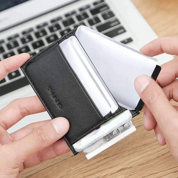 Capa Protetora de Aproximação RFID para Cartões Capa Protetora de Aproximação RFID para Cartões KITO MAGAZINE 