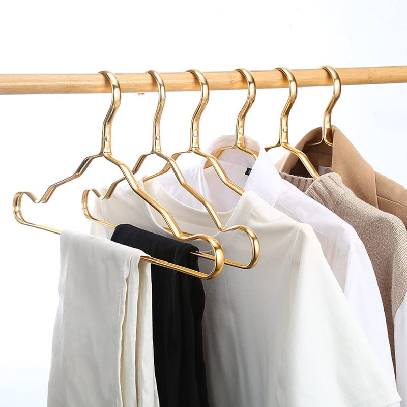 Kit Cabides de Metal Hangers Ultra Resistente Quarto - 08 KITO MAGAZINE 